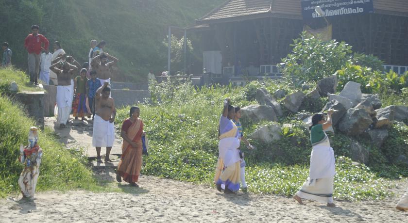 Hill Top Ayurvedic Beach Resort Varkala Bagian luar foto