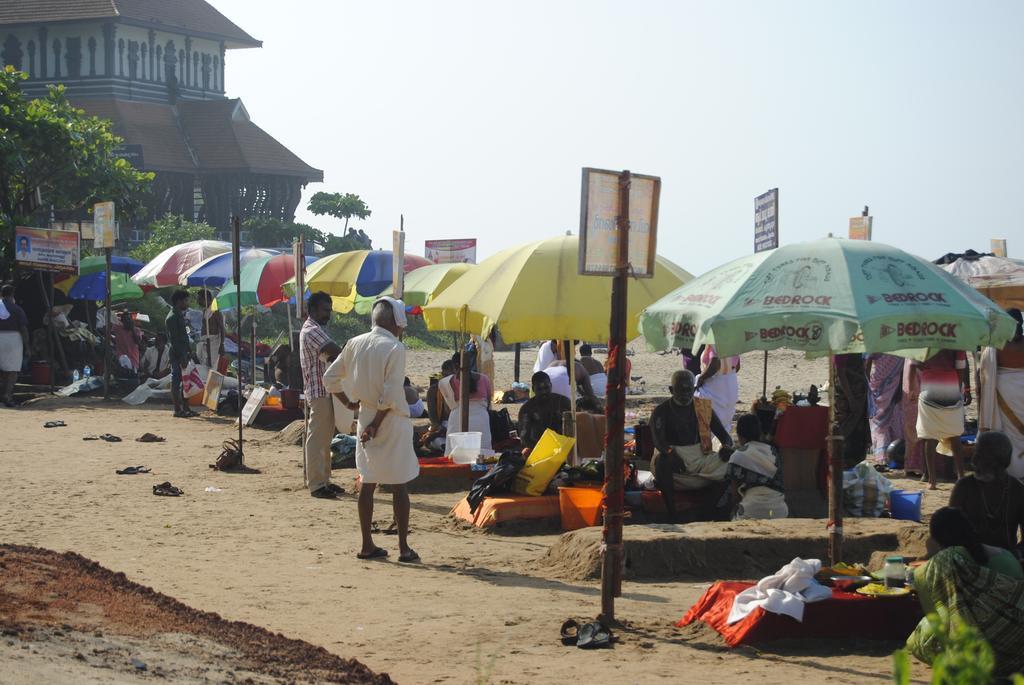 Hill Top Ayurvedic Beach Resort Varkala Bagian luar foto