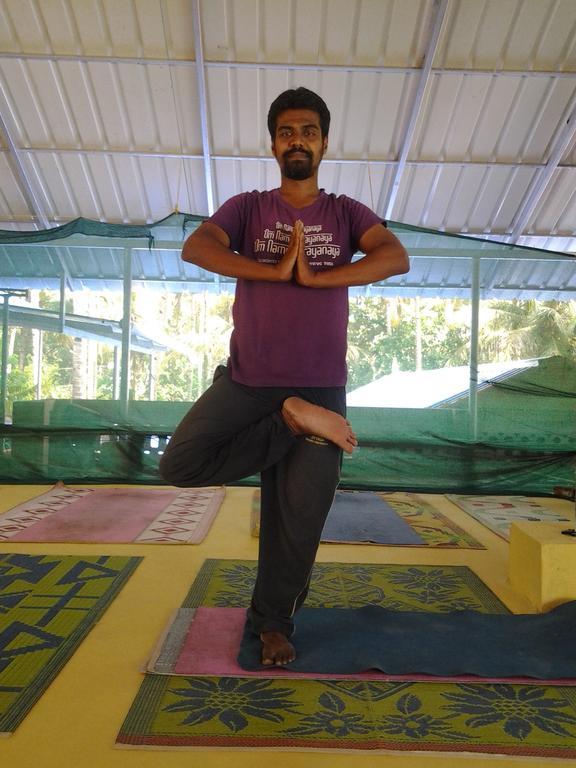 Hill Top Ayurvedic Beach Resort Varkala Bagian luar foto